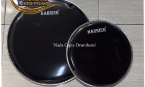 Mika Hitam Drumband