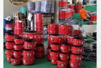 pengrajin alat drumband